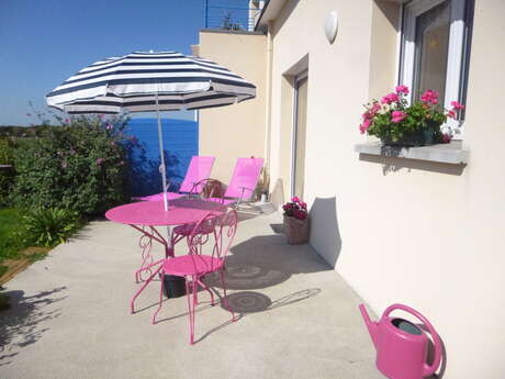 Mme Marie-Odile LE SAUX "Les Hortensias"