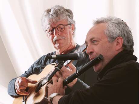 Concert de musique celtique Desi Wilkinson ( flûte/chant) et Gilles Le Bigot ( guitare )