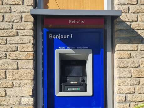 Crédit Mutuel de Bretagne - Distributeur