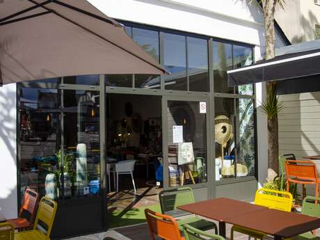 Concept 8 Déco & Café
