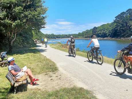 (TROUZ AR MOR) Balade vélo contée (TROUZ AR MOR) Balade vélo contée