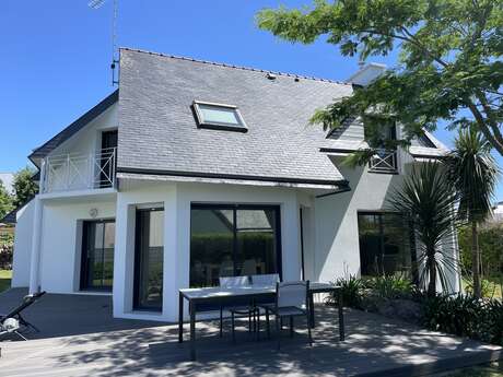 LA VILLA DE LA POINTE