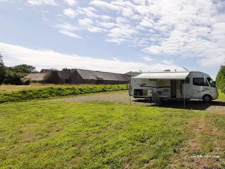 Aire de stationnement Le Cosquer