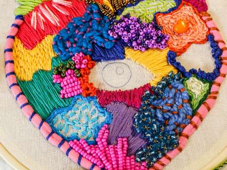 Broderie participative