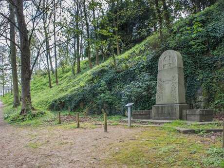 Stèle d'Anatole Le Braz