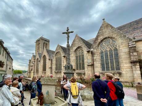 Eglise Saint-Jean du Baly et son calvaire