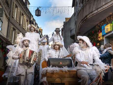 Déambulations et Animations Centre-Ville : Noël 2025