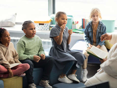 Semaines de la petite enfance - Lectures théâtralisées, chant, improvisations.
