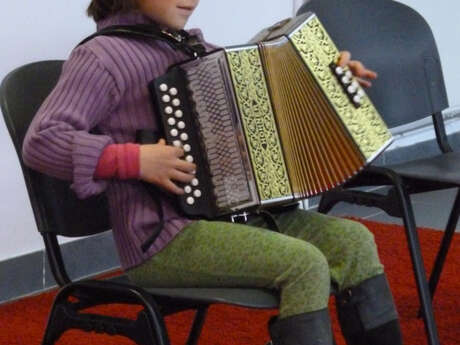 Moment musical du Conservatoire : accordéon diatonique