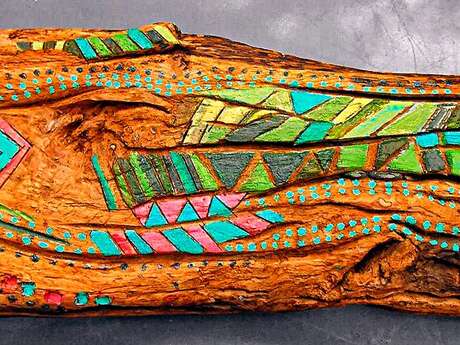 Christine Cavan, peintre et sculpeur sur bois