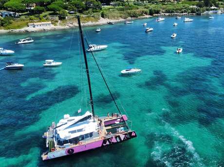 Caseneuve Maxi Catamaran