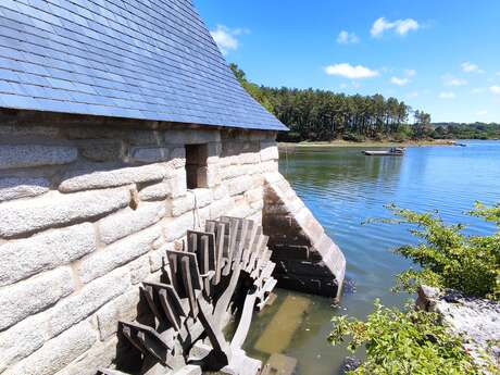 Visite du Moulin-Mer du Hénan