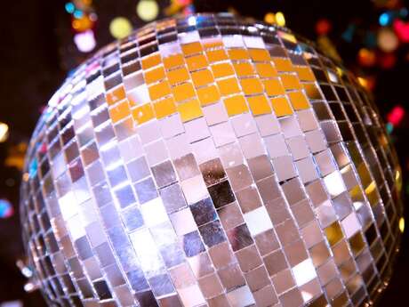 Soirée it's time to Disco by Ju Anim