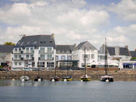 Hôtel du Port