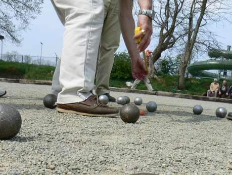 Concours populaire de pétanque le mercredi après-midi