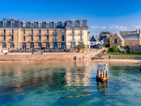 Hôtel Restaurant Le Castel Beau Site