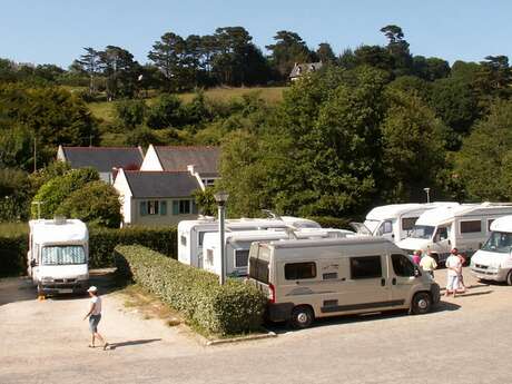 Aire d'accueil Saint Michel en Grève