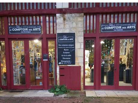 Teckné, Le comptoir des arts