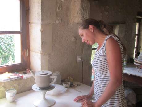 Stages de Sculpture, Poterie et Céramique - Atelier La Tour des Bidoux