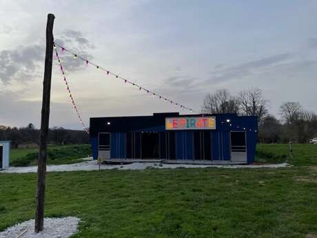 Avant première du spectacle "TROP" de la Méchante Cie  et Concert Claude Sans Rire au HANGAR ATARAXIE