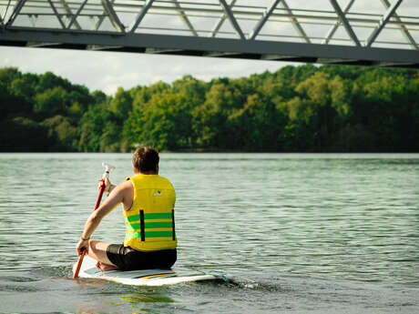 Location stand-up paddle - Lac de Saint-Pardoux