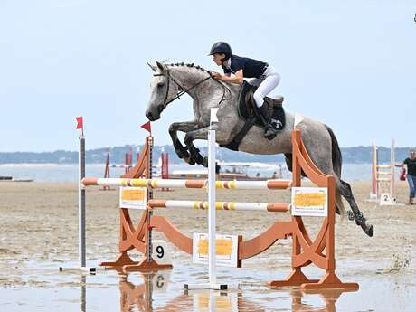Derby sur la plage Pereire