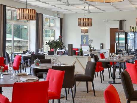 Hôtel Restaurant Charbonnel