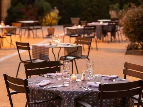 La table de la Villa Romaine