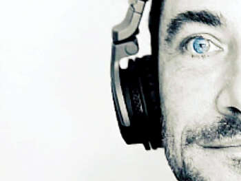 Nocturne sur le Village de Noël avec DJ Tovsky Baxton