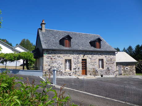 La Maison du Pépé - Meublé de Tourisme CHASSAGNE