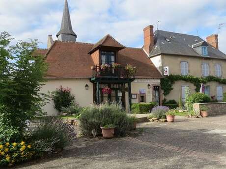 L'Hostellerie du Bourg-d'Hem et le Bistrot des Arts