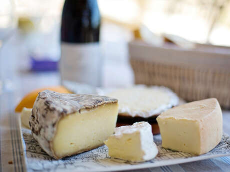 Fromagerie et épicerie fine "Les produits d'Adèle"