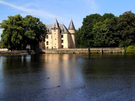 Château de Nieul et son parc