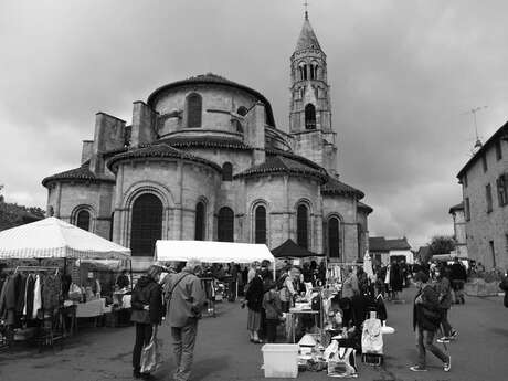 Vide-grenier de Lo Saint Marsaut