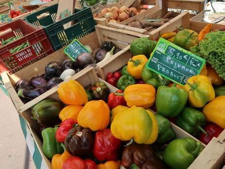 Marché de l'Aiguillon Marché de l'Aiguillon