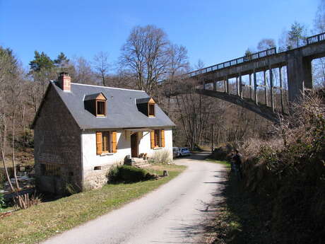 Le Moulin de Lascaux - Chambre d'hôte Accueil Paysans