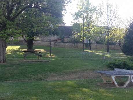 Aire de pique-nique Saint Martin de Fressengeas