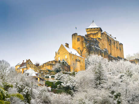 La Route des crèches de Noël - Château de Castelnaud