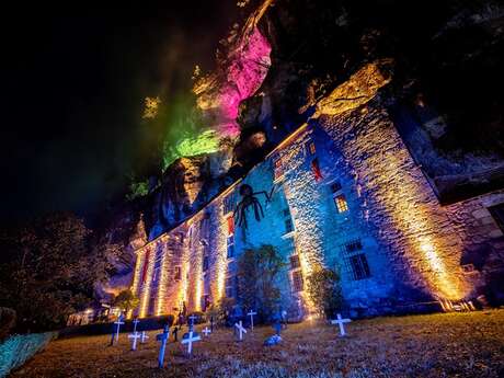 Halloween à la Maison Forte de Reignac : une sortie familiale entre patrimoine et frisson