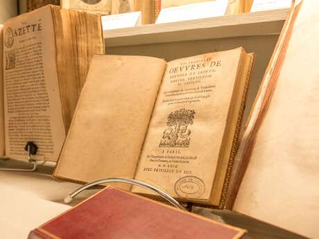 Une Bibliothèque secrète