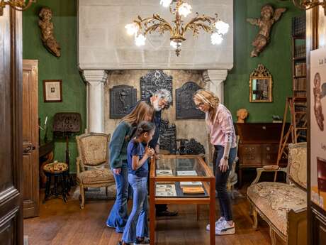 Visite commentée "La Chartreuse Voulgre de Mussidan : histoire et personnages" - Châteaux en Fête