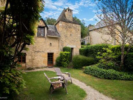 Le Petit Manoir De Vitrac - Gîte Le Rosier
