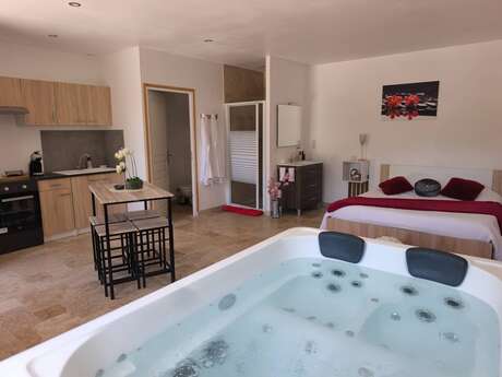 Gîte Romantique- L'étoile Spa