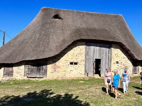 Grange ovalaire de Saint-Eloy-Les-Tuileries