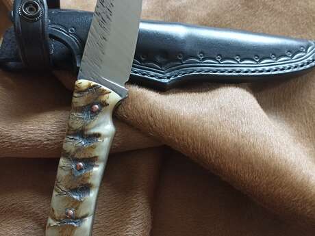 Carnivorae, couteaux artisanaux