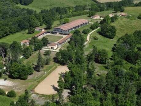Centre equestre de bourrou