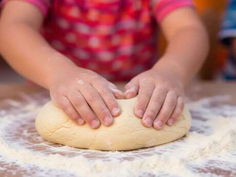Atelier enfant - galette à la farine de maïs
