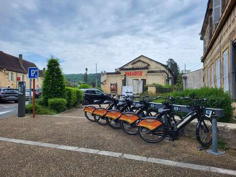 Vélos à Assistance Electrique en Vallée Vézère