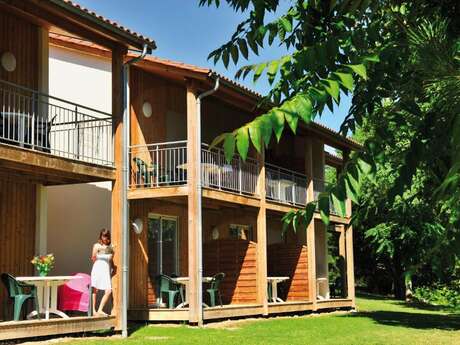 Village de vacances VTF  "Le Domaine de Peyrichoux"