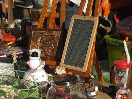 Vide grenier, Bourse aux plants